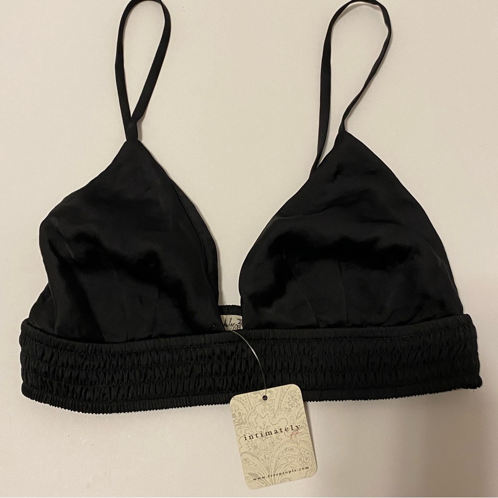 Free People - Deep V-neck adjustable black bralette-XS